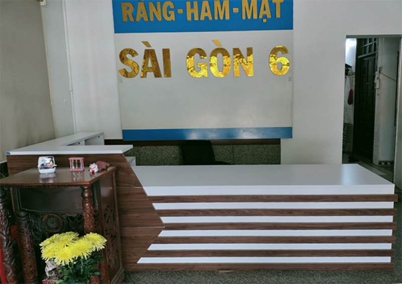 Quầy lễ tân QLT113 - ảnh 2